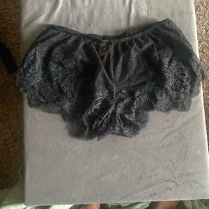 Lacy sexy bottom intimate wear!